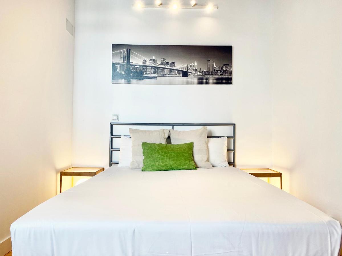 马德里Charming Gran Via Attic公寓 外观 照片