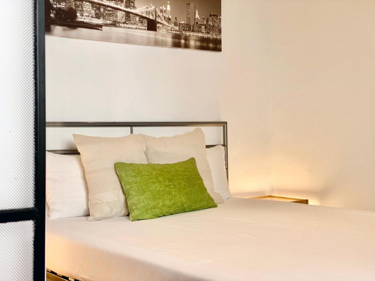 马德里Charming Gran Via Attic公寓 外观 照片