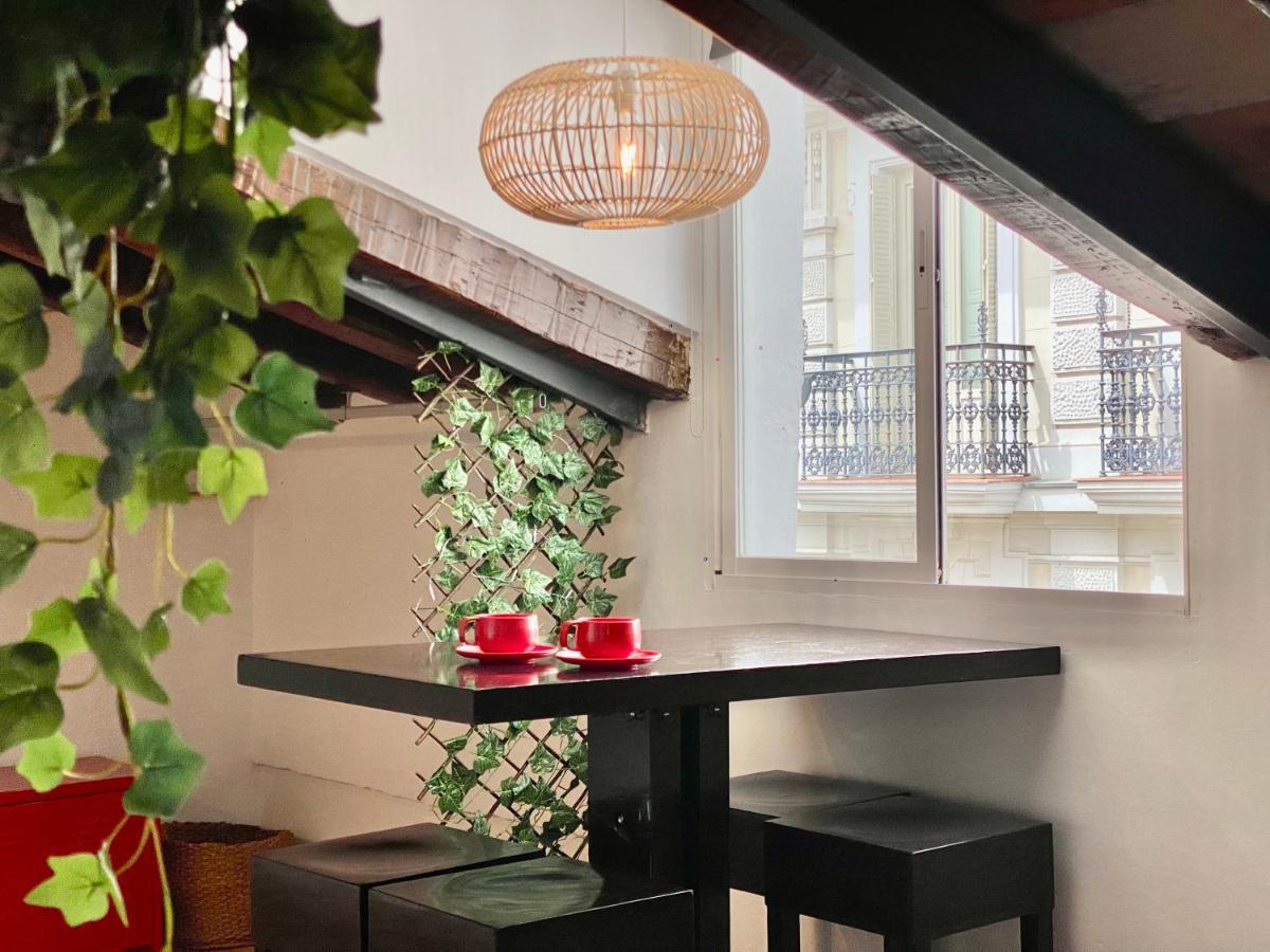 马德里Charming Gran Via Attic公寓 外观 照片